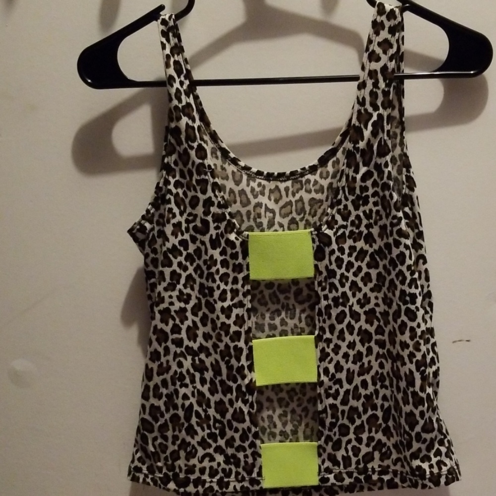 Top - Picture 3 of 4